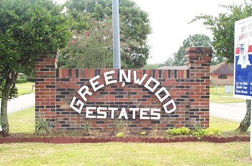 Greenwood Estates Entrance Sign