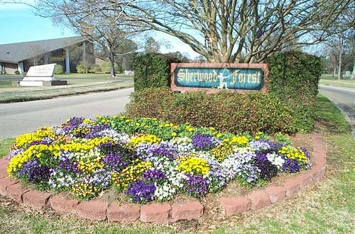 Sherwood Forest Entrance