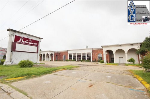 The Bellemont Hotel Baton Rouge Before Demolition May 2012 (2)